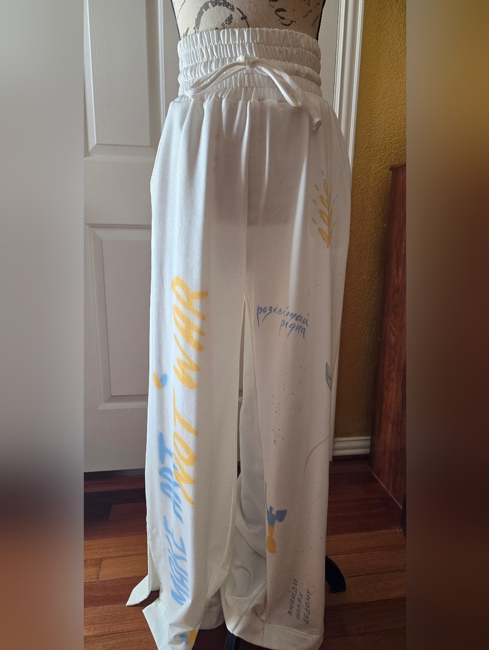 Ge0yr White Wide-Leg High-Waist Printed  Lounge Pants with Drawstring Waist